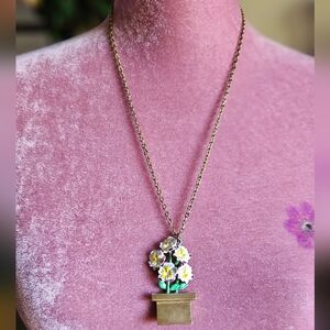 Vintage 70's pendant necklace.